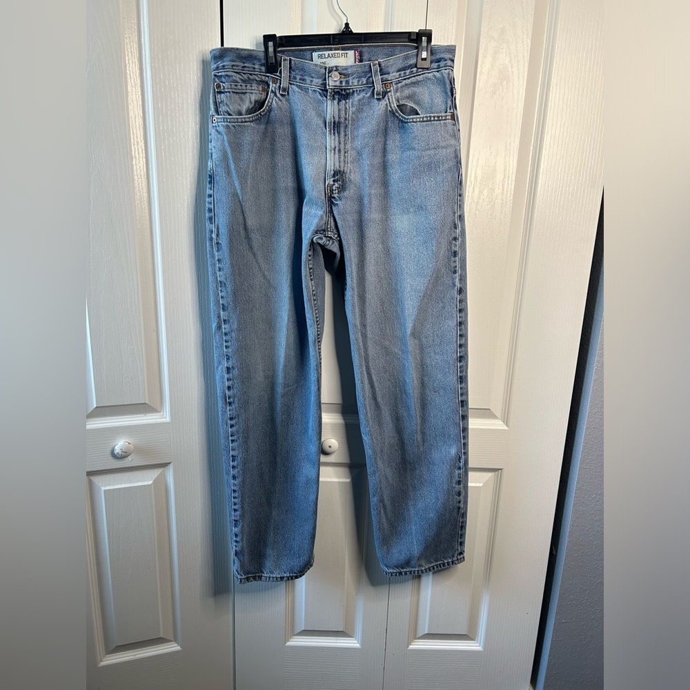 Vintage Y2K Levis 550 Relaxed Mens 36X32 Light Wash 100% Cotton Label